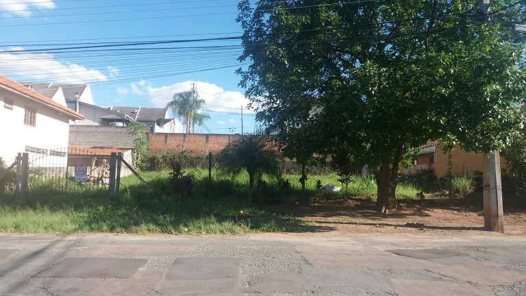 Terreno à Venda, 684 m² em Barreirinha - Curitiba