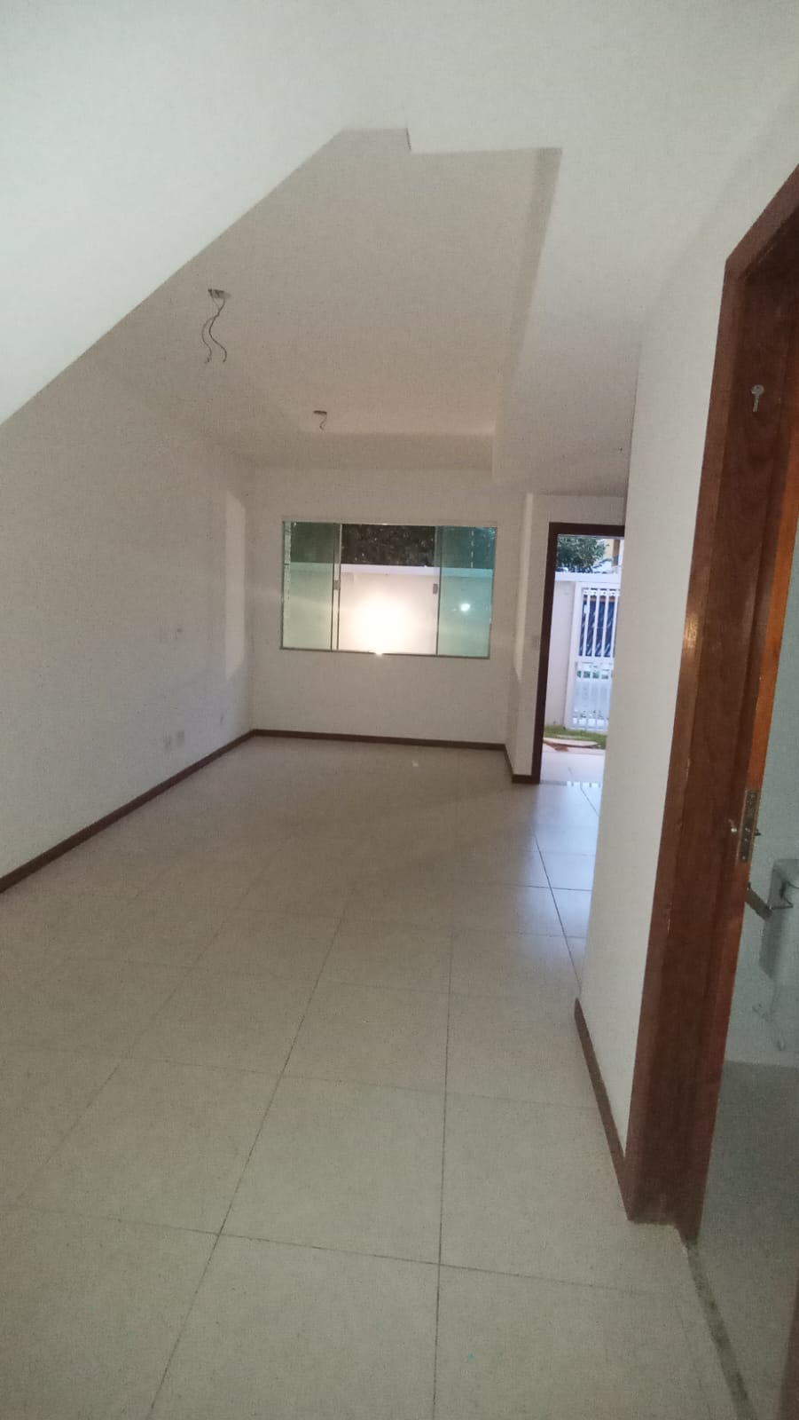 Imagem Casa de Condomínio com 3 Quartos à Venda, 114 m²em Portinho - Cabo Frio