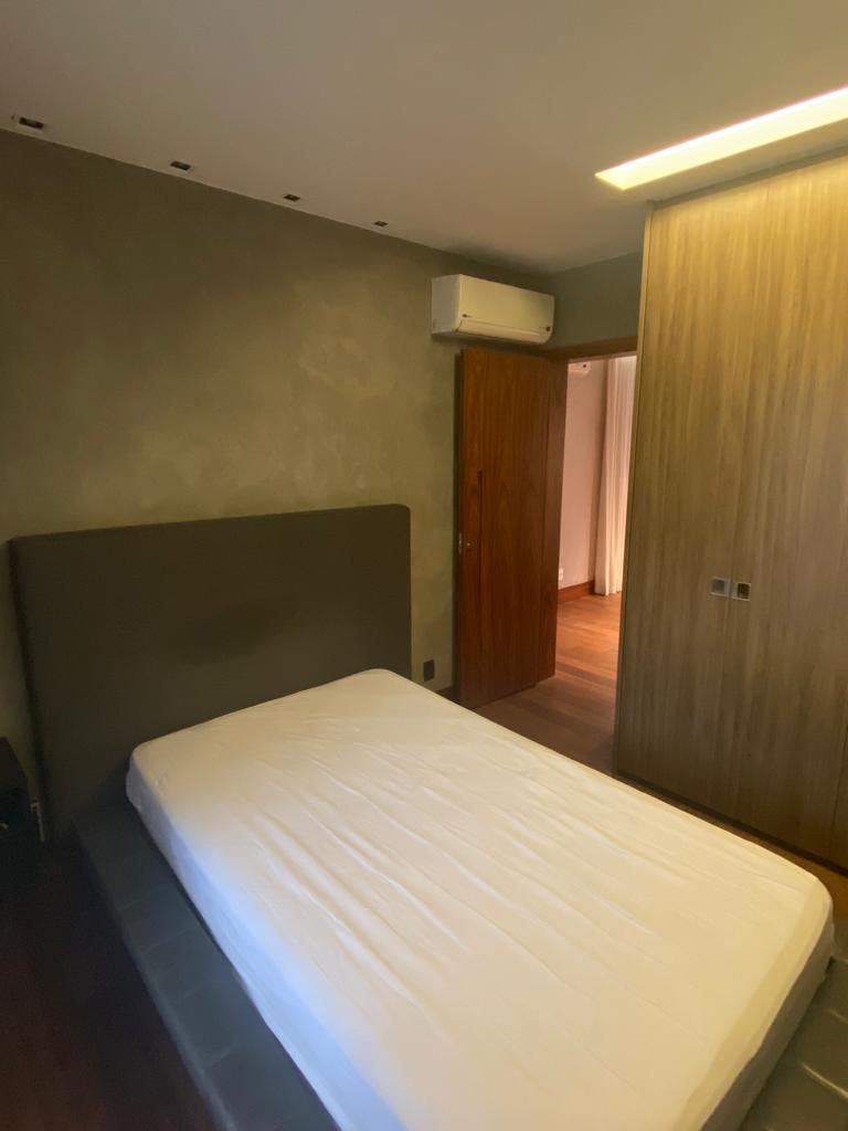 Imagem Apartamento com 4 Quartos à Venda, 217 m²em Barra da Tijuca - Rio de Janeiro