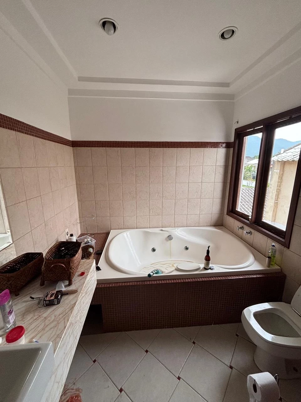Imagem Casa de Condomínio com 3 Quartos para Alugar, 325 m² em Vargem Grande - Rio de Janeiro