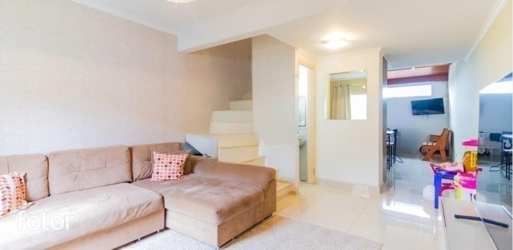 Casa de Condomínio com 3 Quartos à Venda, 140 m²em Pedreira - São Paulo