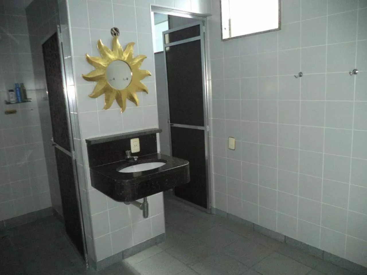 Imagem Casa com 4 Quartos à Venda ou Locação, 792 m² em Interlagos - São Paulo