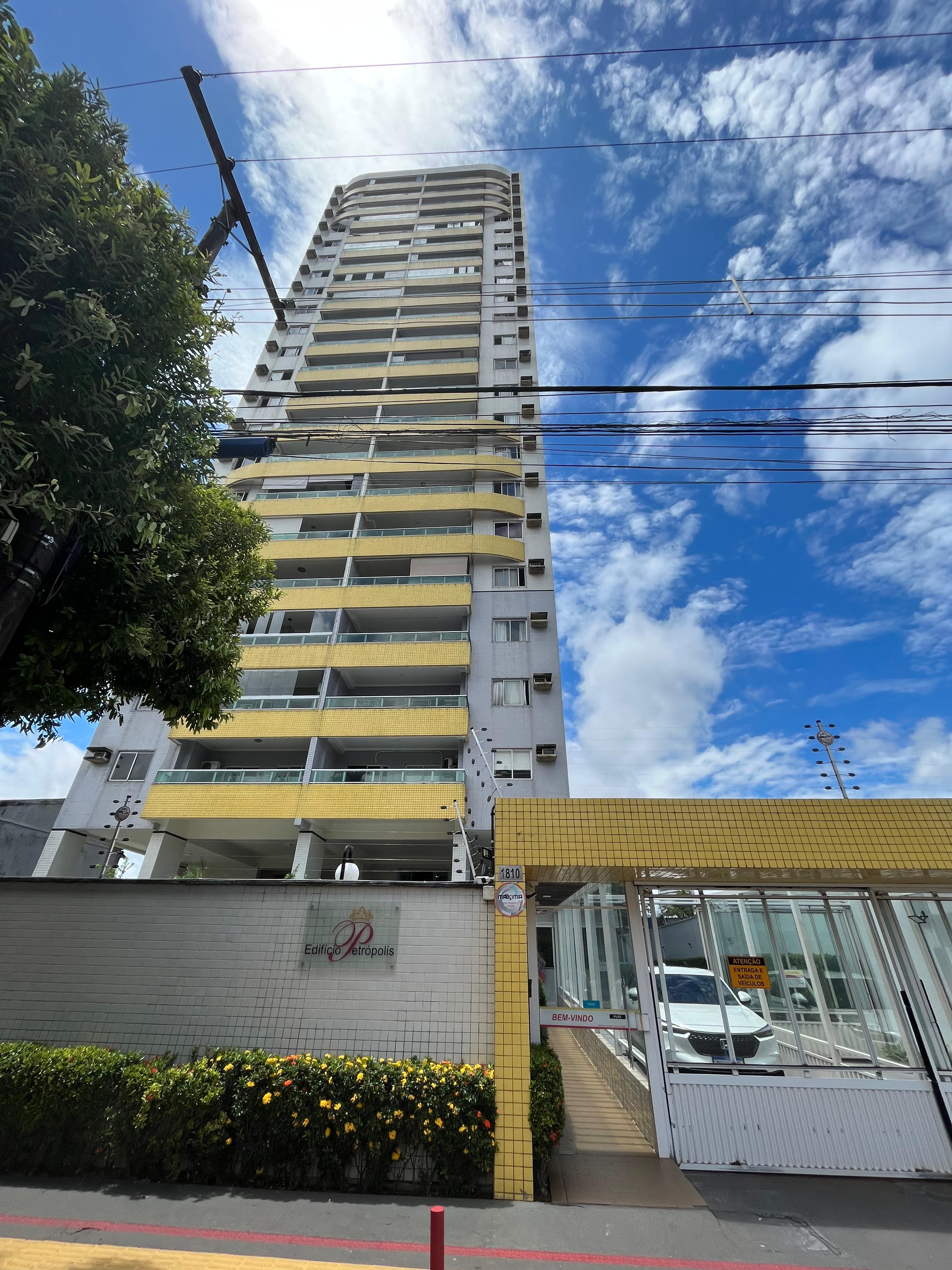 Imagem Apartamento com 3 Quartos à Venda, 109 m²em Marco - Belém