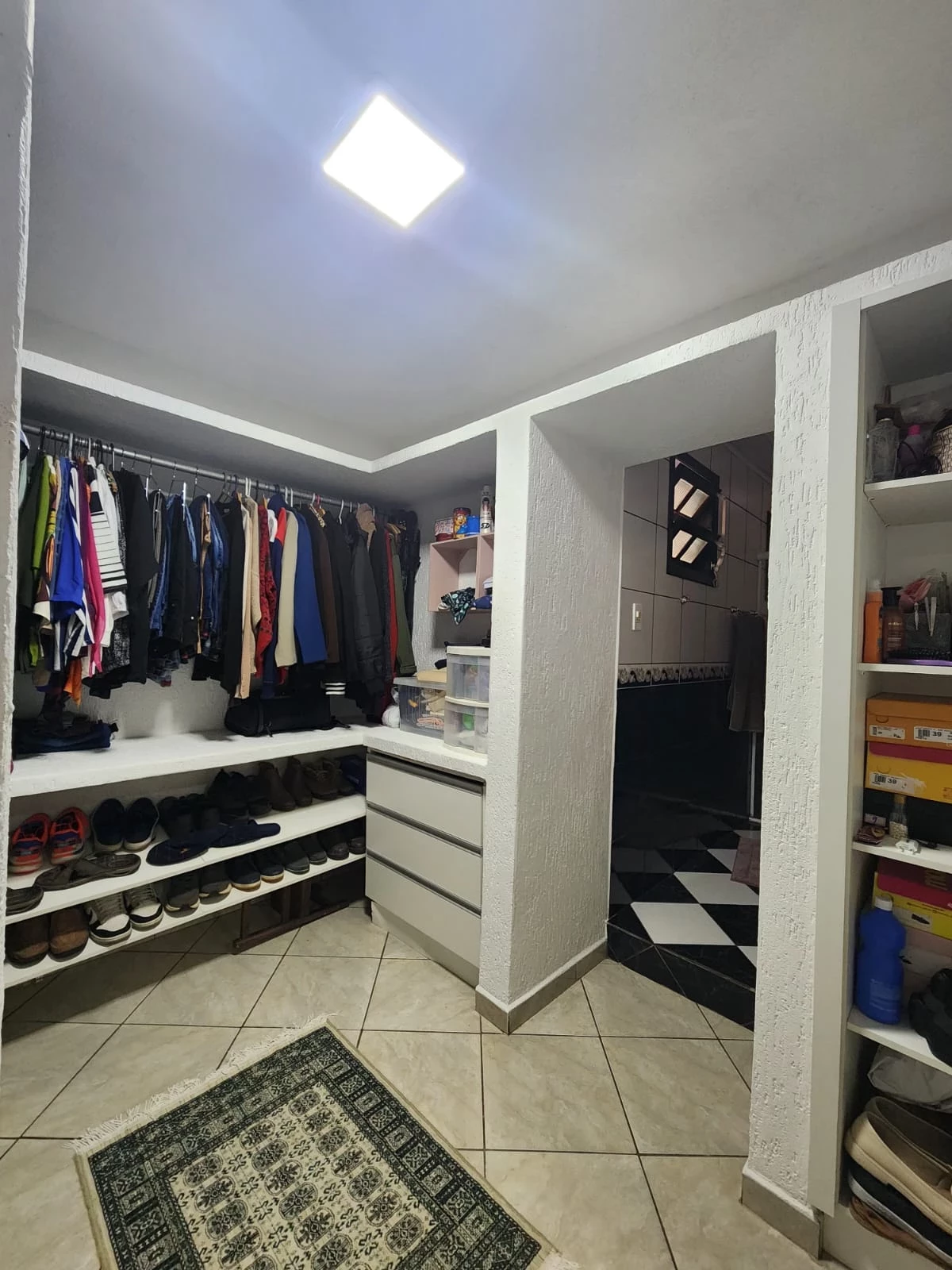 Imagem Chácara com 3 Quartos à Venda, 300 m² em Jundiaizinho (Terra Preta) - Mairiporã