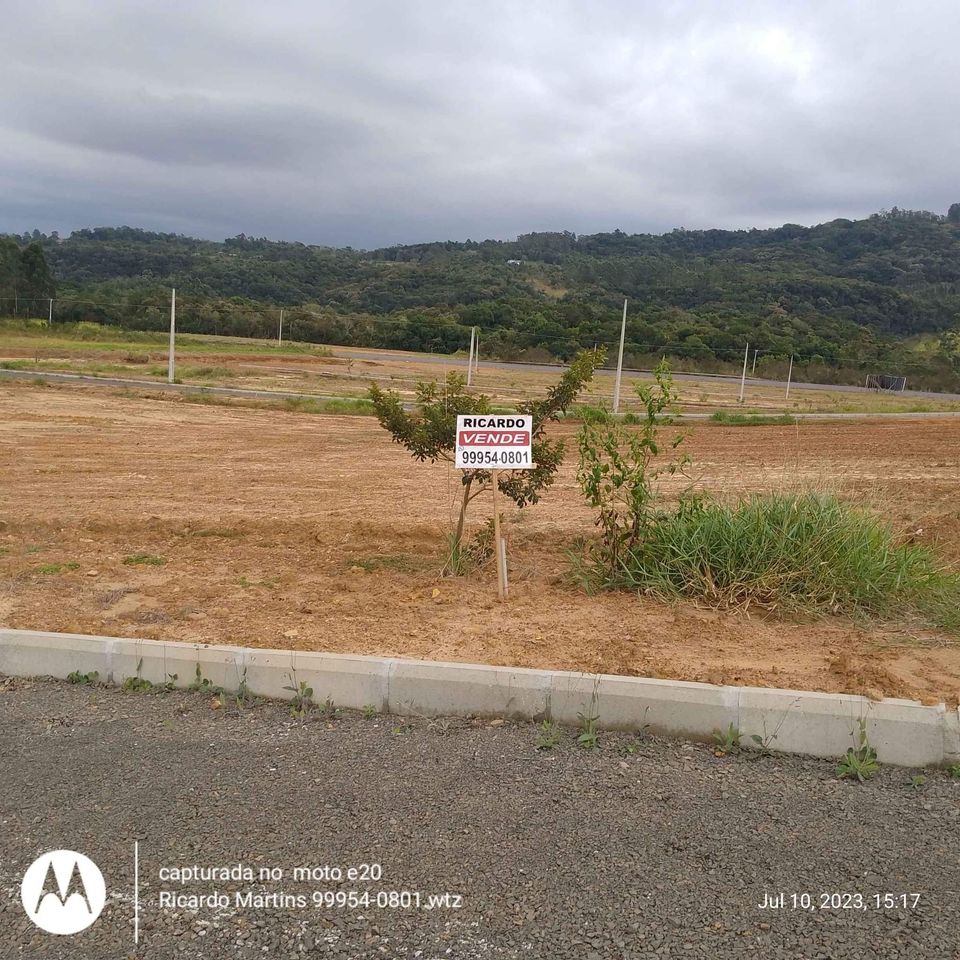 Imagem Terreno à Venda, 388 m²em Mina do Toco - Criciúma