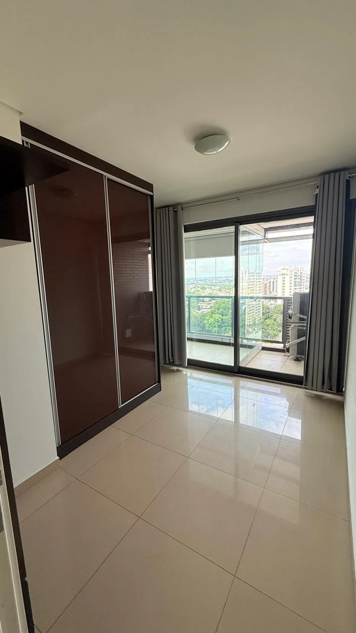Imagem Apartamento com 3 Quartos para Alugar, 192 m² em Adrianópolis - Manaus