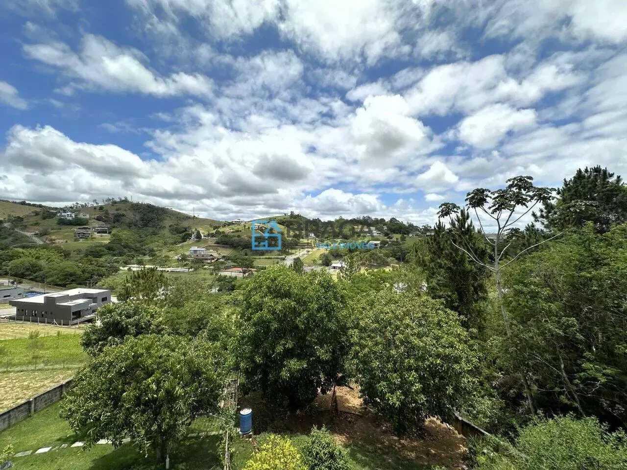 Imagem Casa com 3 Quartos à Venda, 269 metros em Jambeiro - Jambeiro