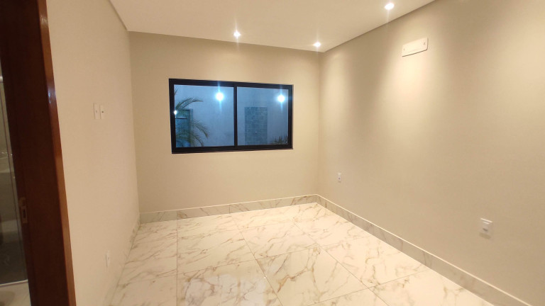 Imagem Casa de Condomínio com 4 Quartos à Venda,  em Setor Habitacional Vicente Pires - Brasília