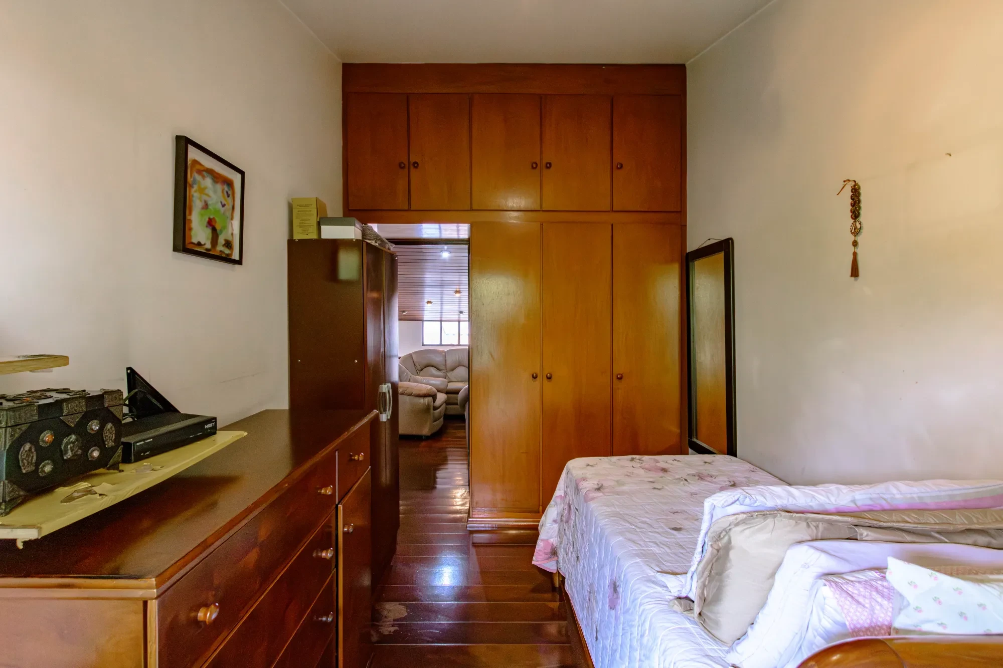 Imagem Sobrado com 4 Quartos para Alugar, 360 m² em Vila Gumercindo - São Paulo