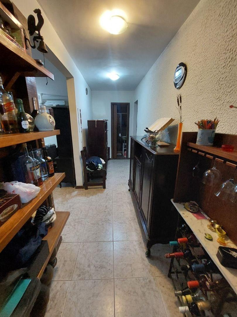 Imagem Casa com 5 Quartos à Venda, 240 m²em Maravista - Niterói