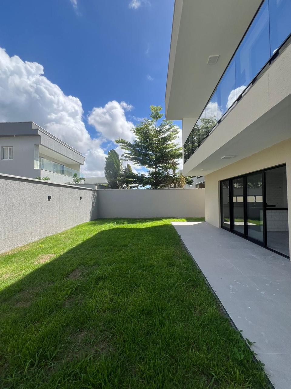 Imagem Casa de Condomínio com 4 Quartos à Venda, 295 m² em Cidade Alpha - Eusébio