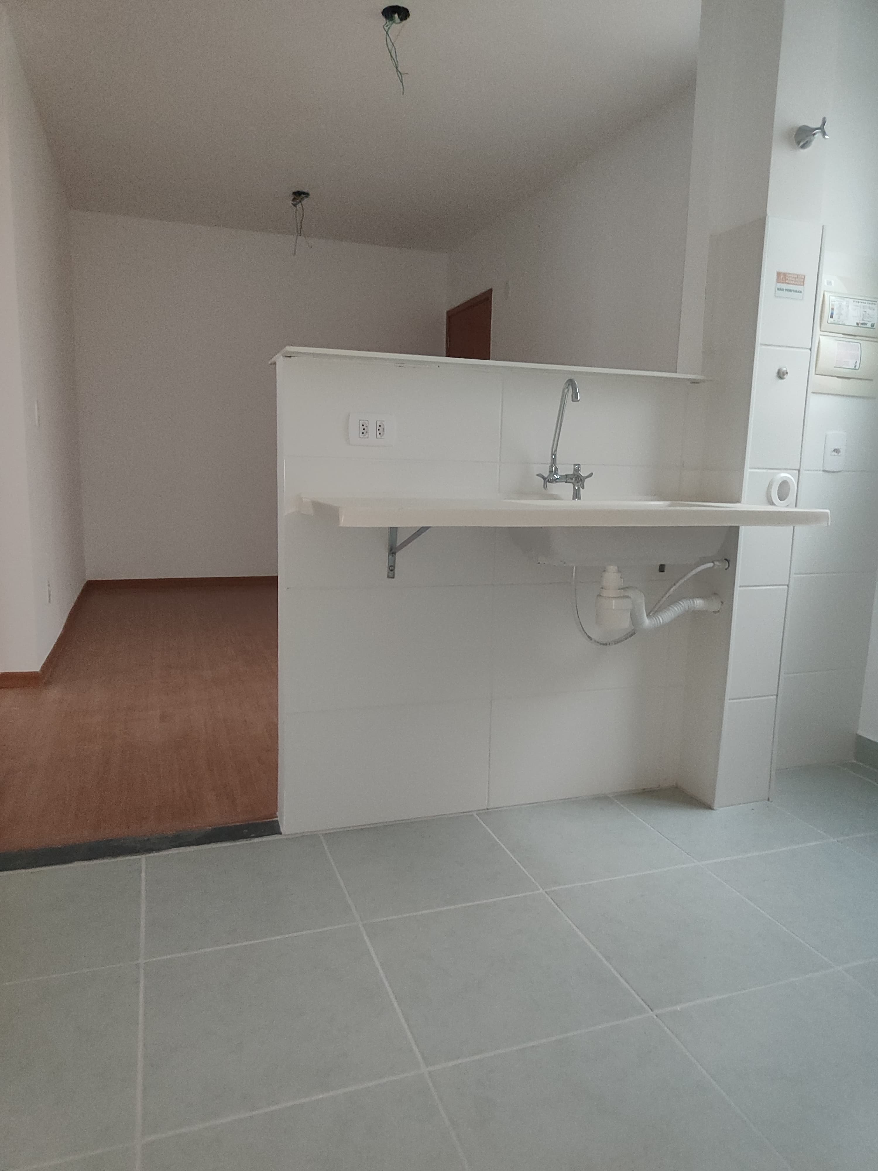 Imagem Apartamento com 2 Quartos à Venda, 40 m² em Nova Abrantes (Abrantes) - Camaçari