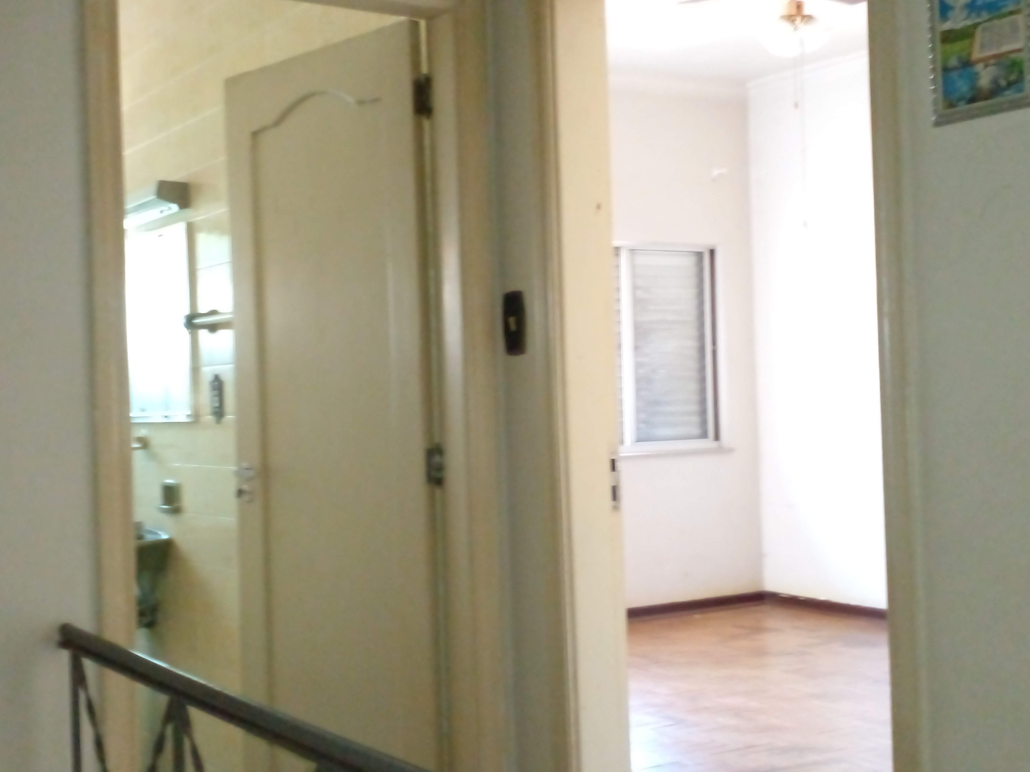 Imagem Sobrado com 3 Quartos à Venda, 254 m² em Centro - Mogi das Cruzes