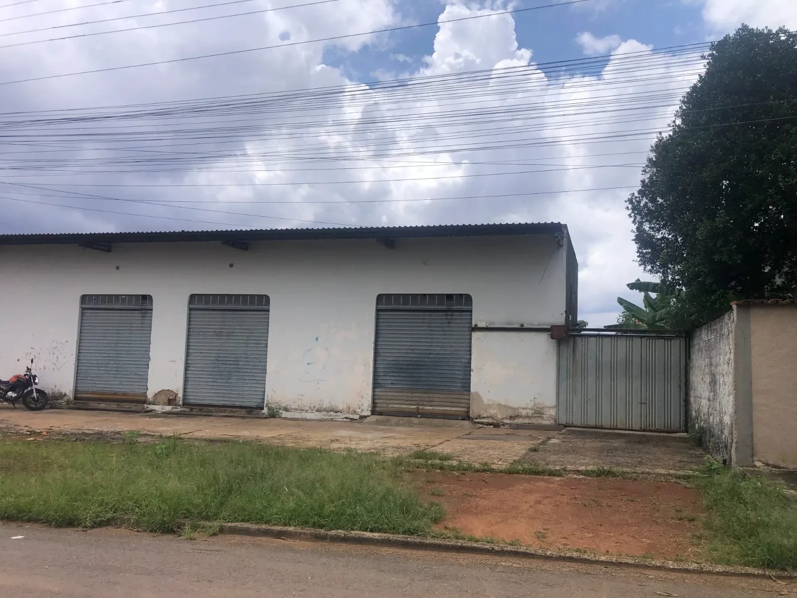Imagem Ponto Comercial à Venda, 627 metros em Jardim Presidente - Goiânia