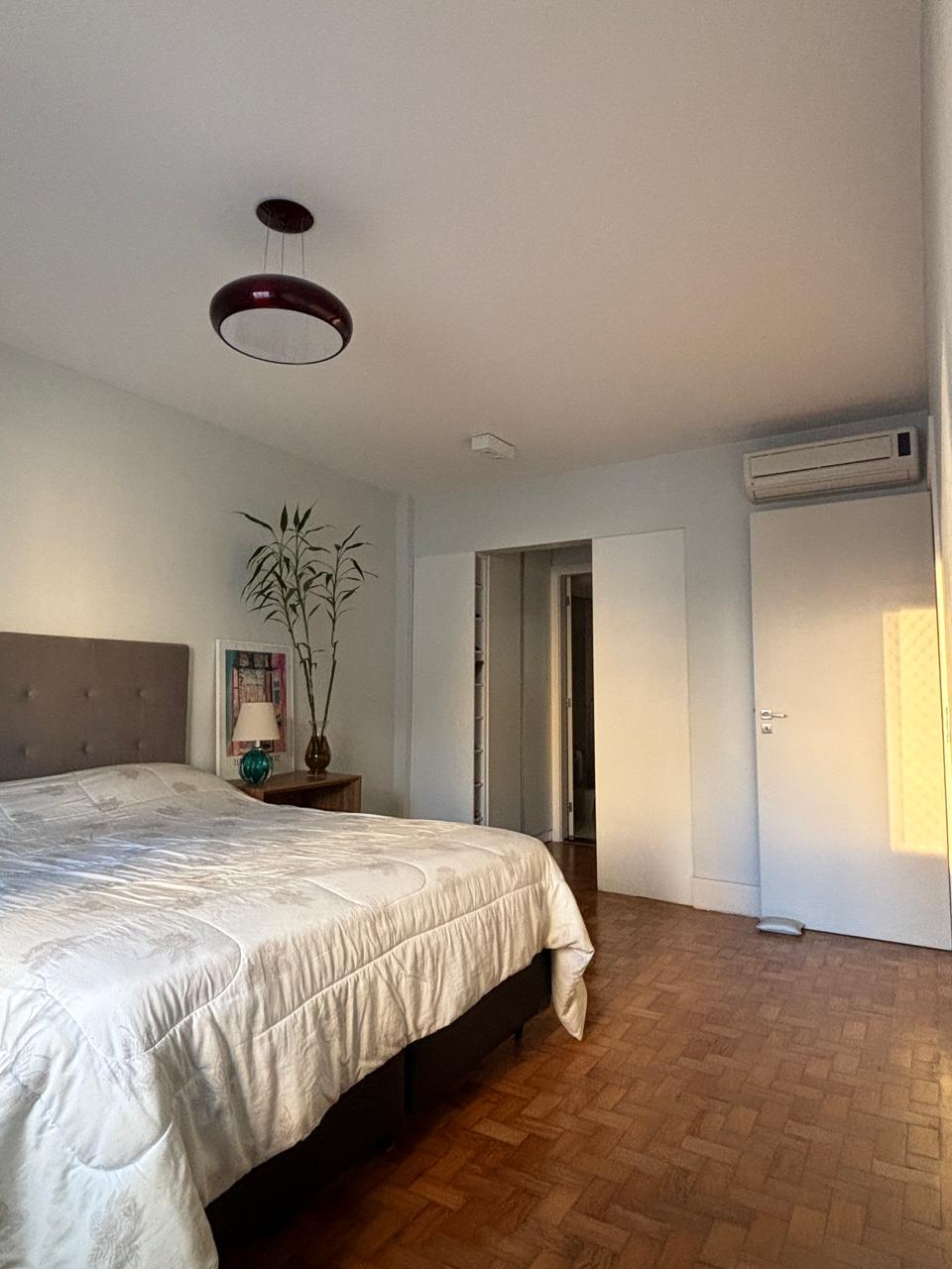 Imagem Apartamento com 2 Quartos à Venda, 100 m²em Jardim Paulista - São Paulo