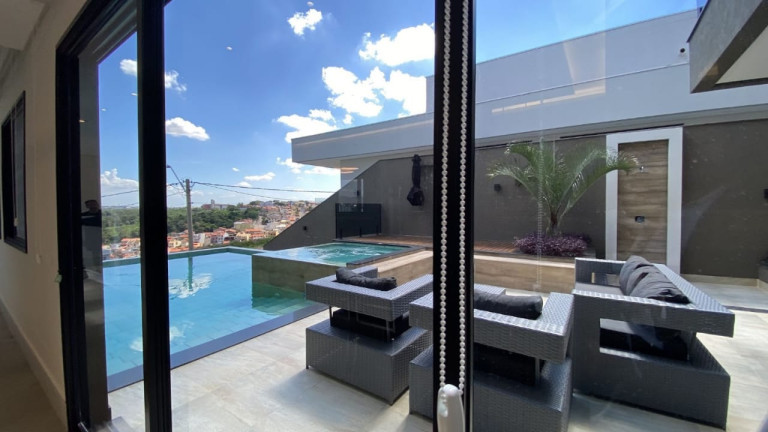 Casa de Condomínio com 4 Quartos à Venda,  em Loteamento Residencial e Comercial Horto Florestal - Jundiaí