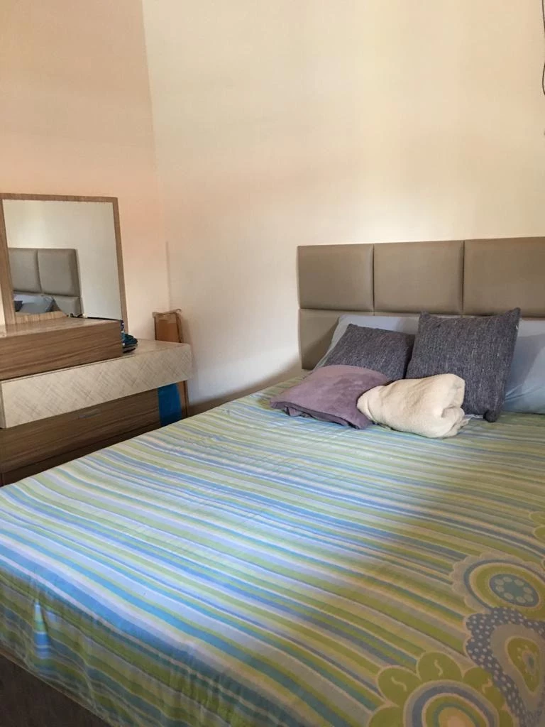 Imagem Casa de Condomínio com 3 Quartos para Alugar, 50 m² em Vera Cruz - Vera Cruz