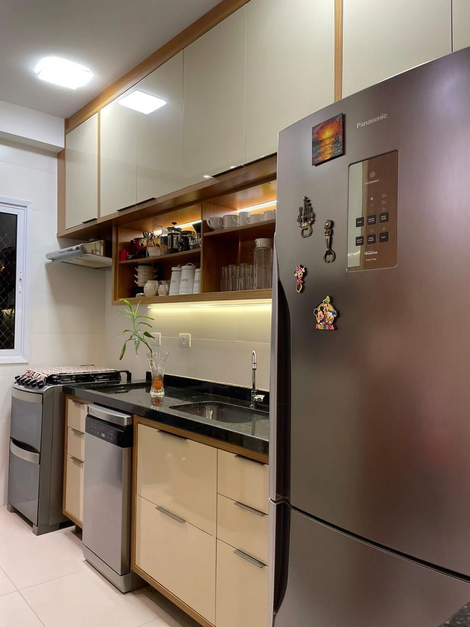 Foto do imóvel: Apartamento com 3 Quartos à Venda ou Locação, 101 m² em Sumaré - Caraguatatuba