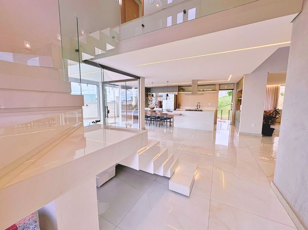 Foto do imóvel: Casa de Condomínio com 4 Quartos à Venda, 287 m² em Residencial Park I - Vespasiano