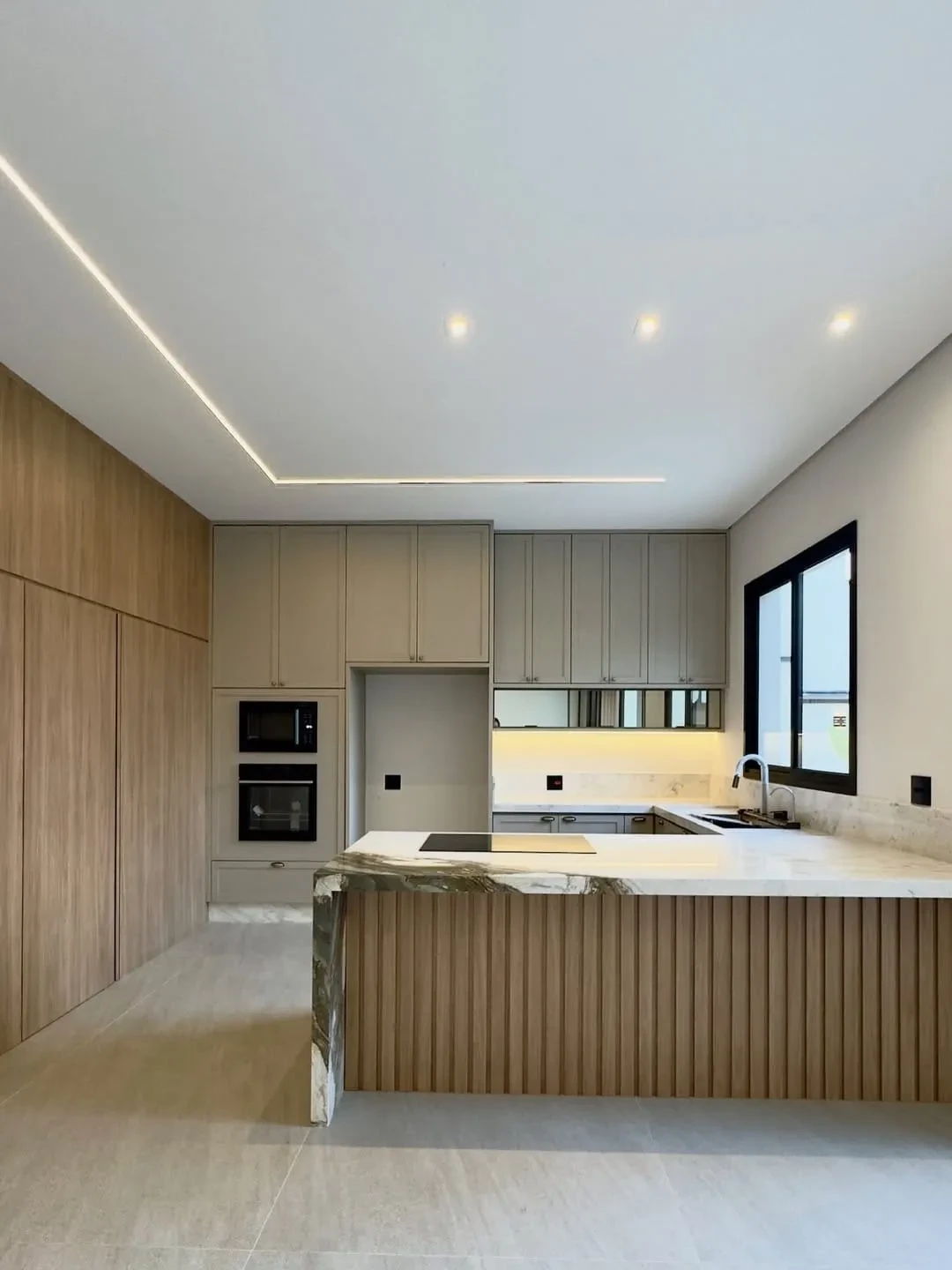 Imagem Casa de Condomínio com 3 Quartos à Venda, 314 m² em Swiss Park - Campinas