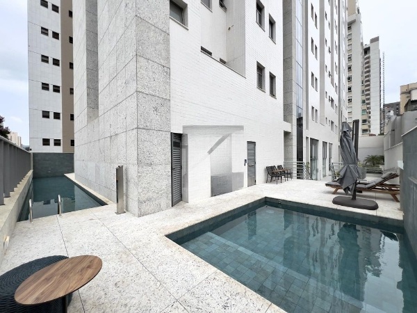 Imagem Apartamento com 3 Quartos à Venda, 89 m²em Lourdes - Belo Horizonte