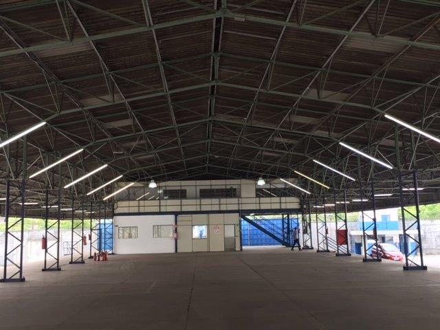 Foto do imóvel: Galpão para Alugar, 3.247 m² em Vila Ribeiro de Barros - São Paulo