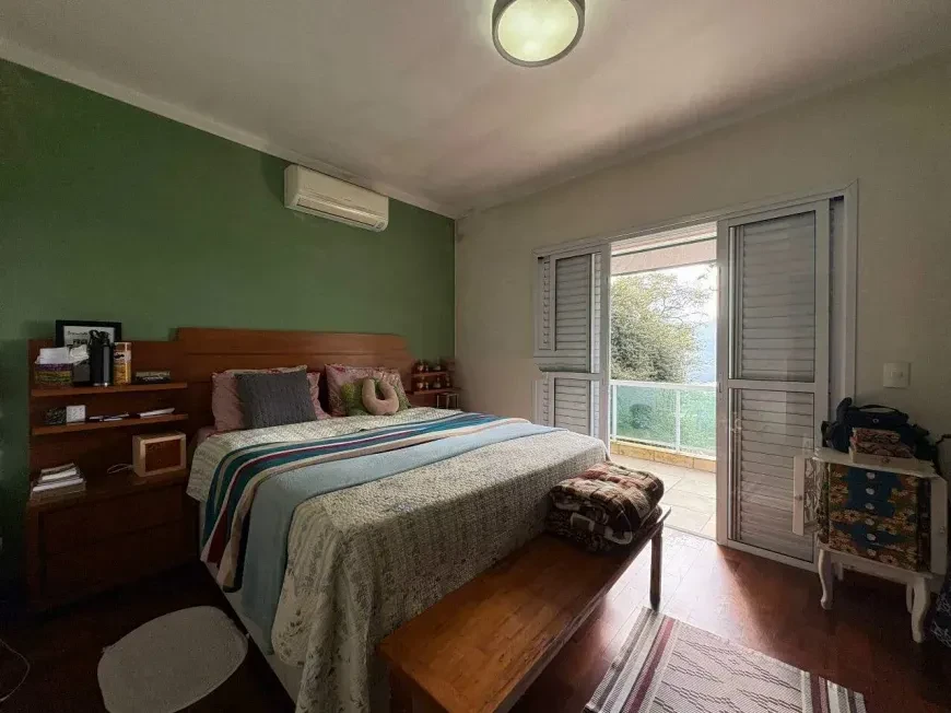 Imagem Casa com 3 Quartos à Venda ou Locação, 278 m² em Chácaras Ana Lúcia - Embu das Artes