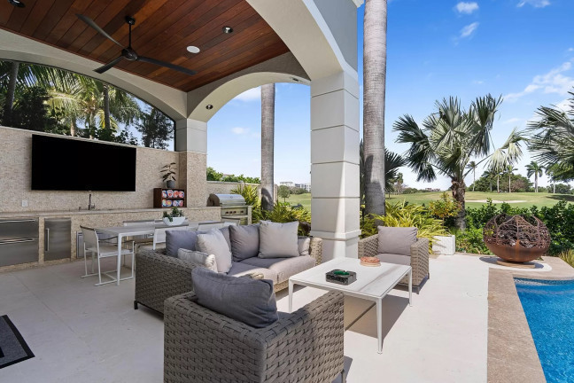 Foto do imóvel: Casa com 6 Quartos à Venda ou Locação, 2.000 m²em Alphaville Residencial Dois - Barueri