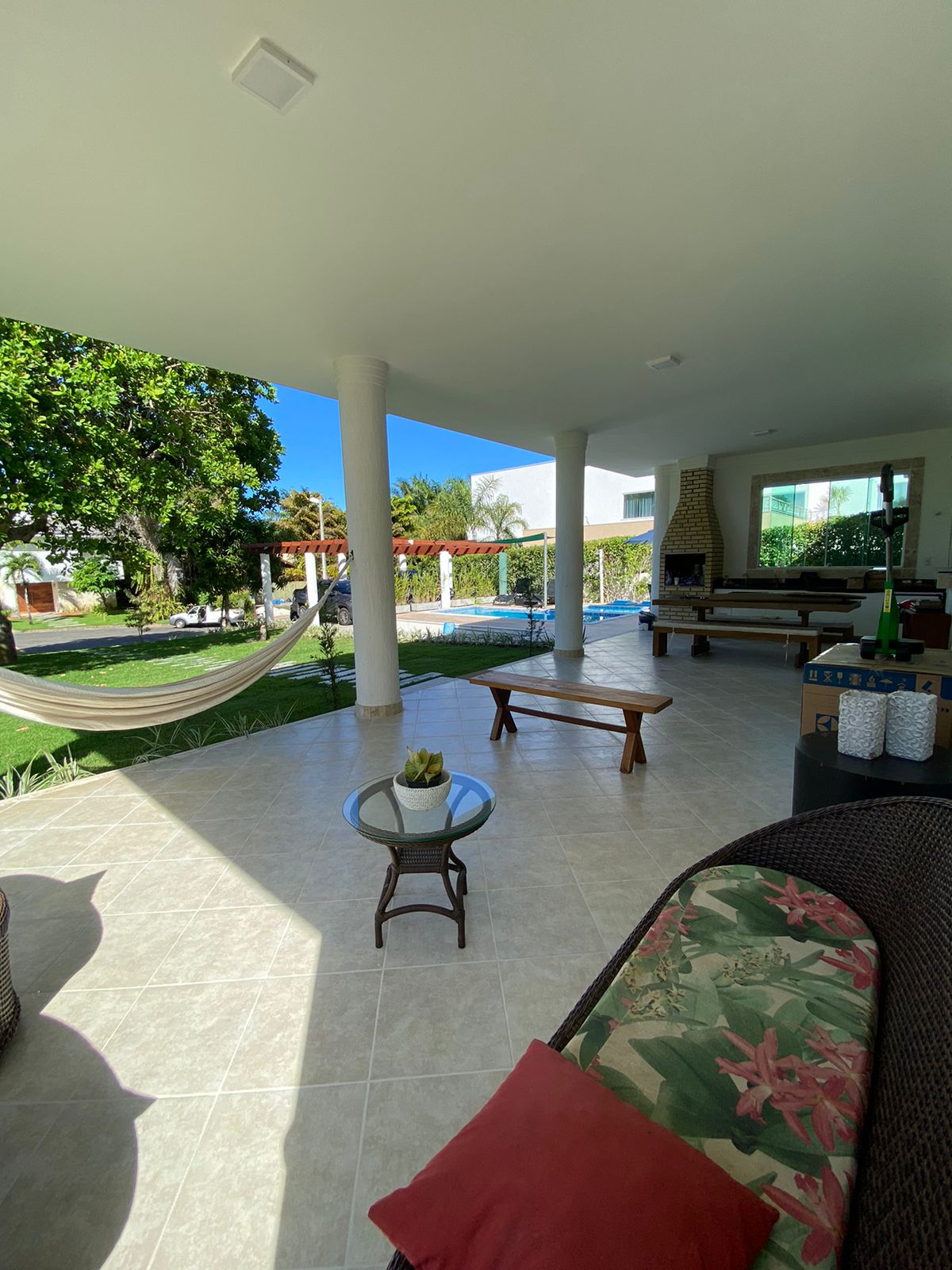 Imagem Casa de Condomínio com 5 Quartos para Alugar, 190 m²em Busca Vida (Abrantes) - Camaçari