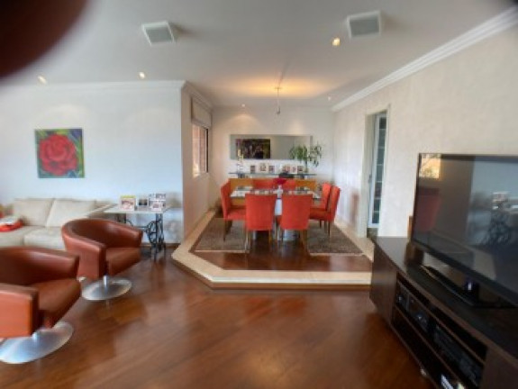 Imagem Apartamento com 4 Quartos à Venda, 220 m² em Vila Uberabinha - São Paulo