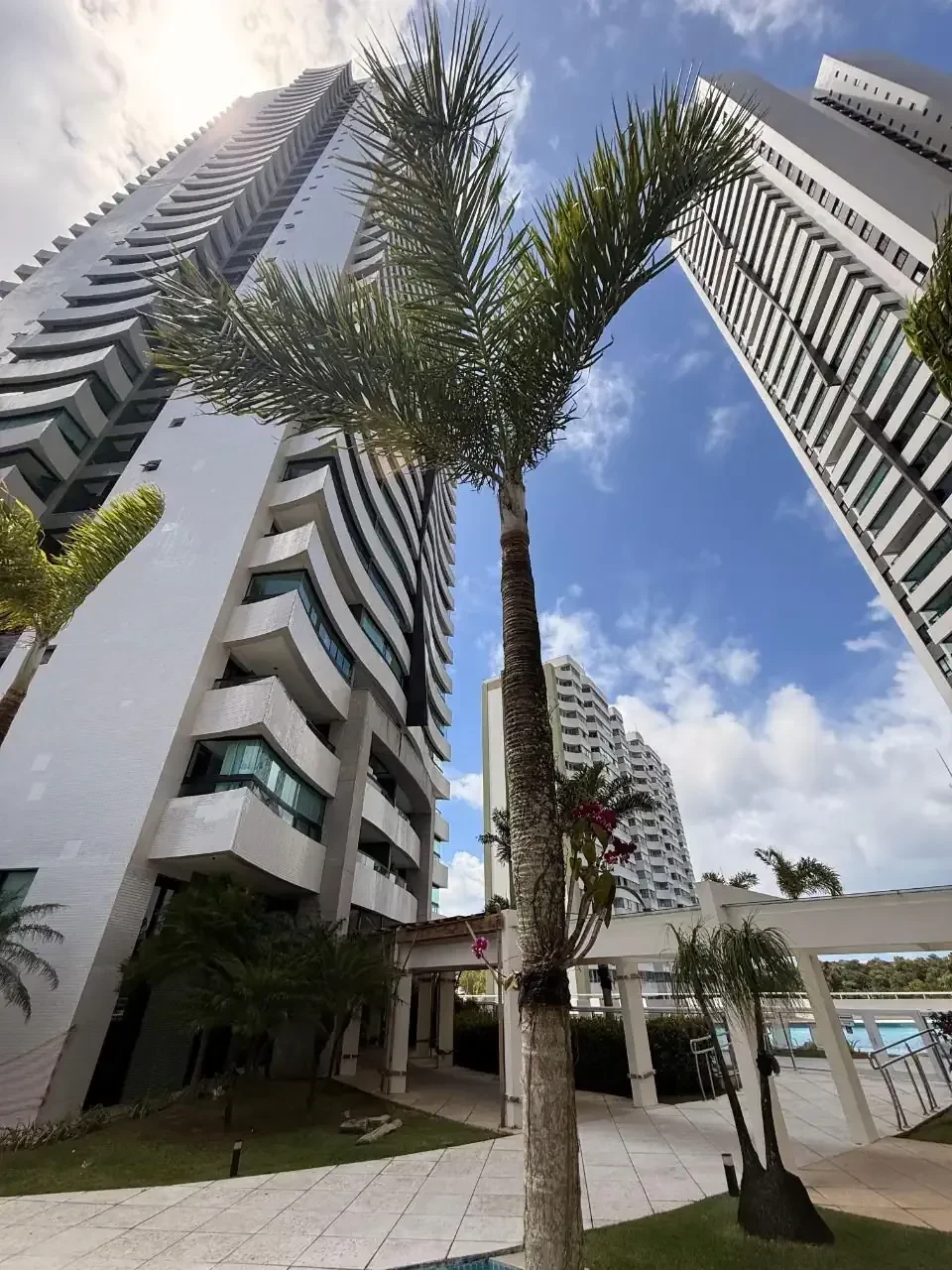 Imagem Apartamento com 2 Quartos à Venda, 84 m² em  - 