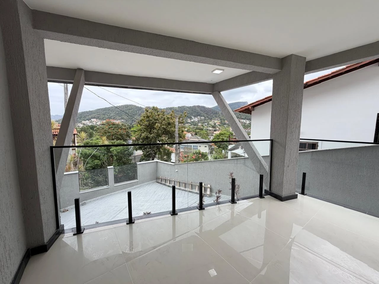 Foto do imóvel: Casa com 5 Quartos à Venda, 292 m² em Santo Antônio - Niterói