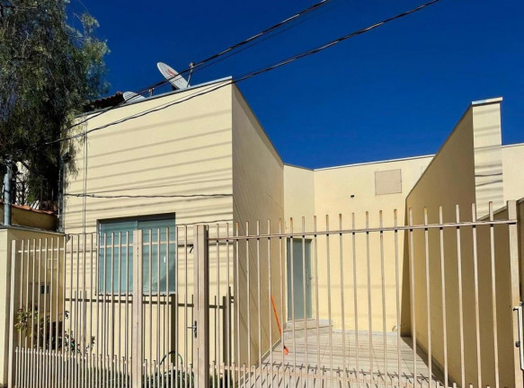 Casa com 2 Quartos à Venda, 93 m² em Jardim Alvorada - Alfenas