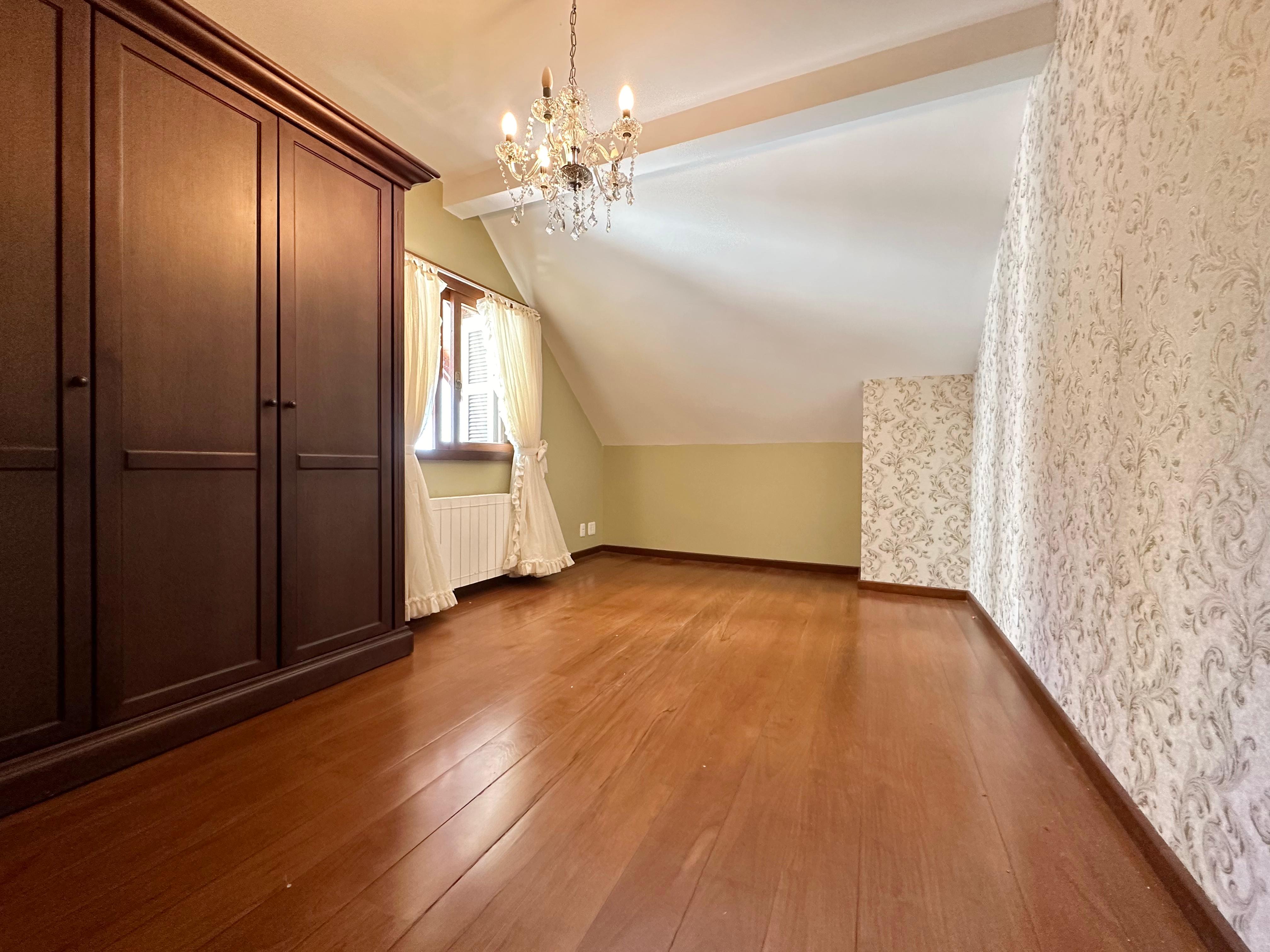 Imagem Apartamento com 4 Quartos à Venda, 154 m²em Bavária - Gramado