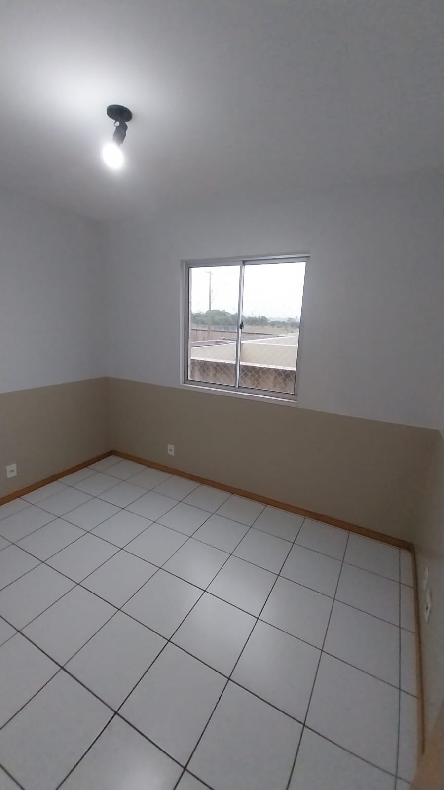 Imagem Apartamento com 2 Quartos à Venda, 43 m²em Samambaia Sul (Samambaia) - Brasília