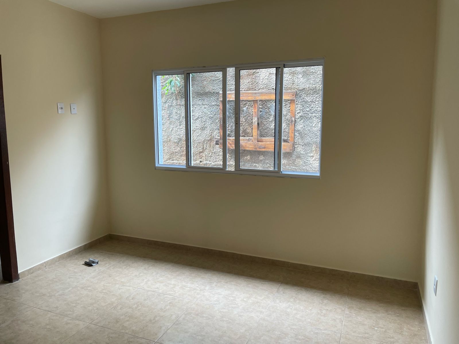 Imagem Casa de Condomínio com 3 Quartos à Venda, 1 m²em Condomínio Vale do Ouro - Ribeirão das Neves