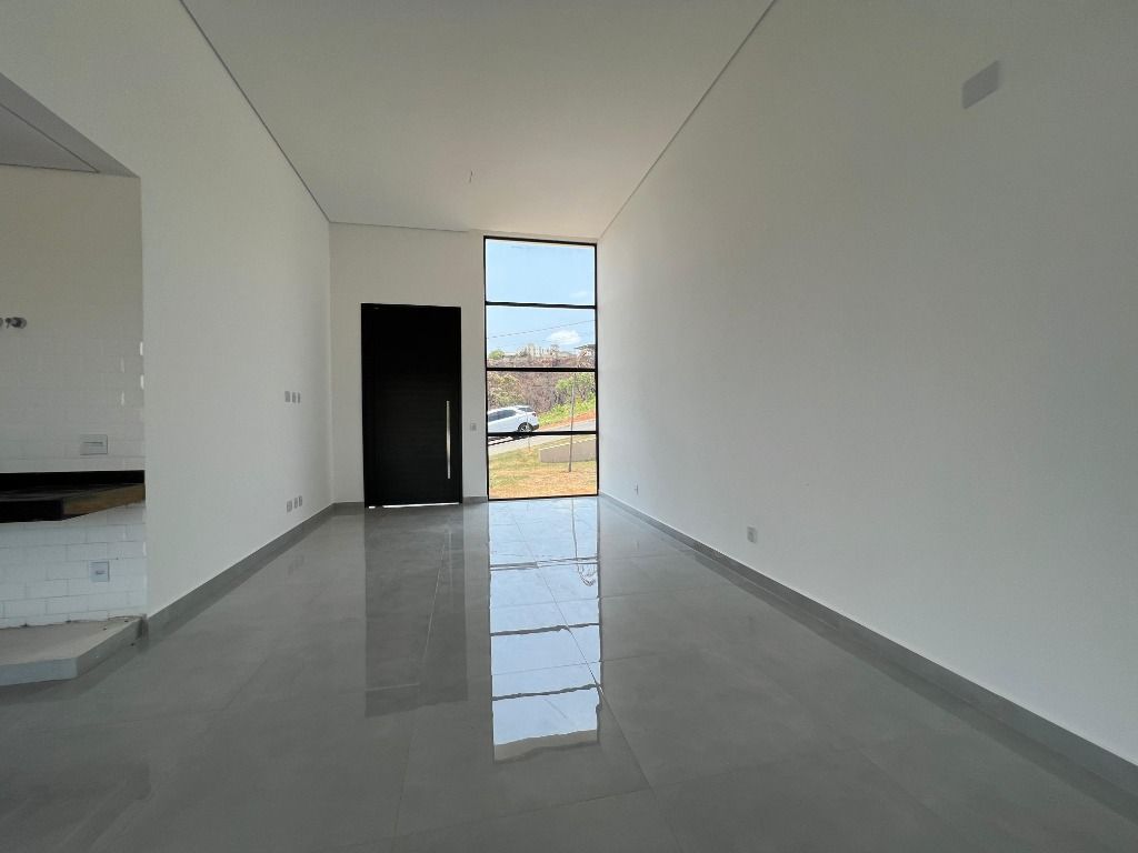 Imagem Casa de Condomínio com 4 Quartos à Venda, 200 m² em  - 