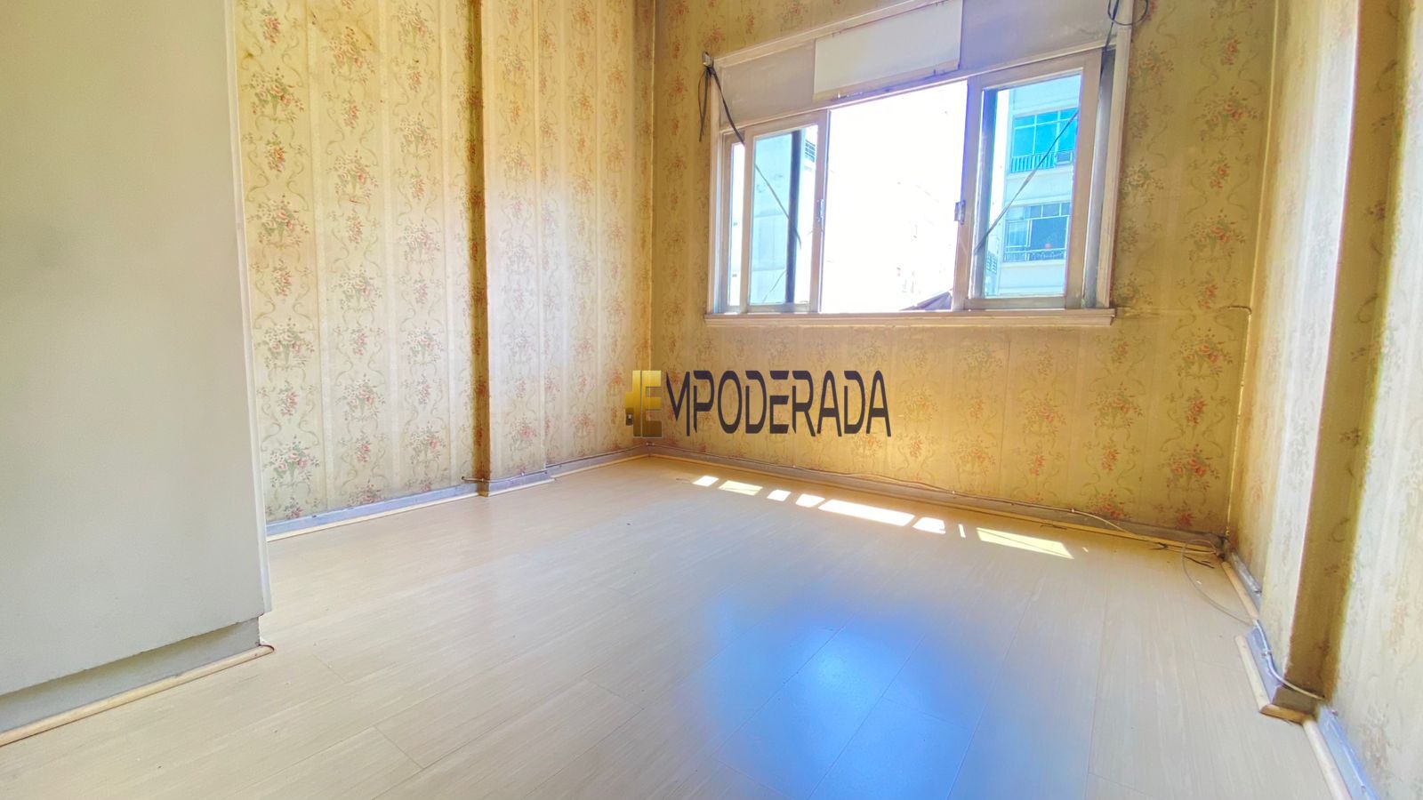 Imagem Apartamento com 2 Quartos à Venda, 70 m² em Copacabana - Rio de Janeiro
