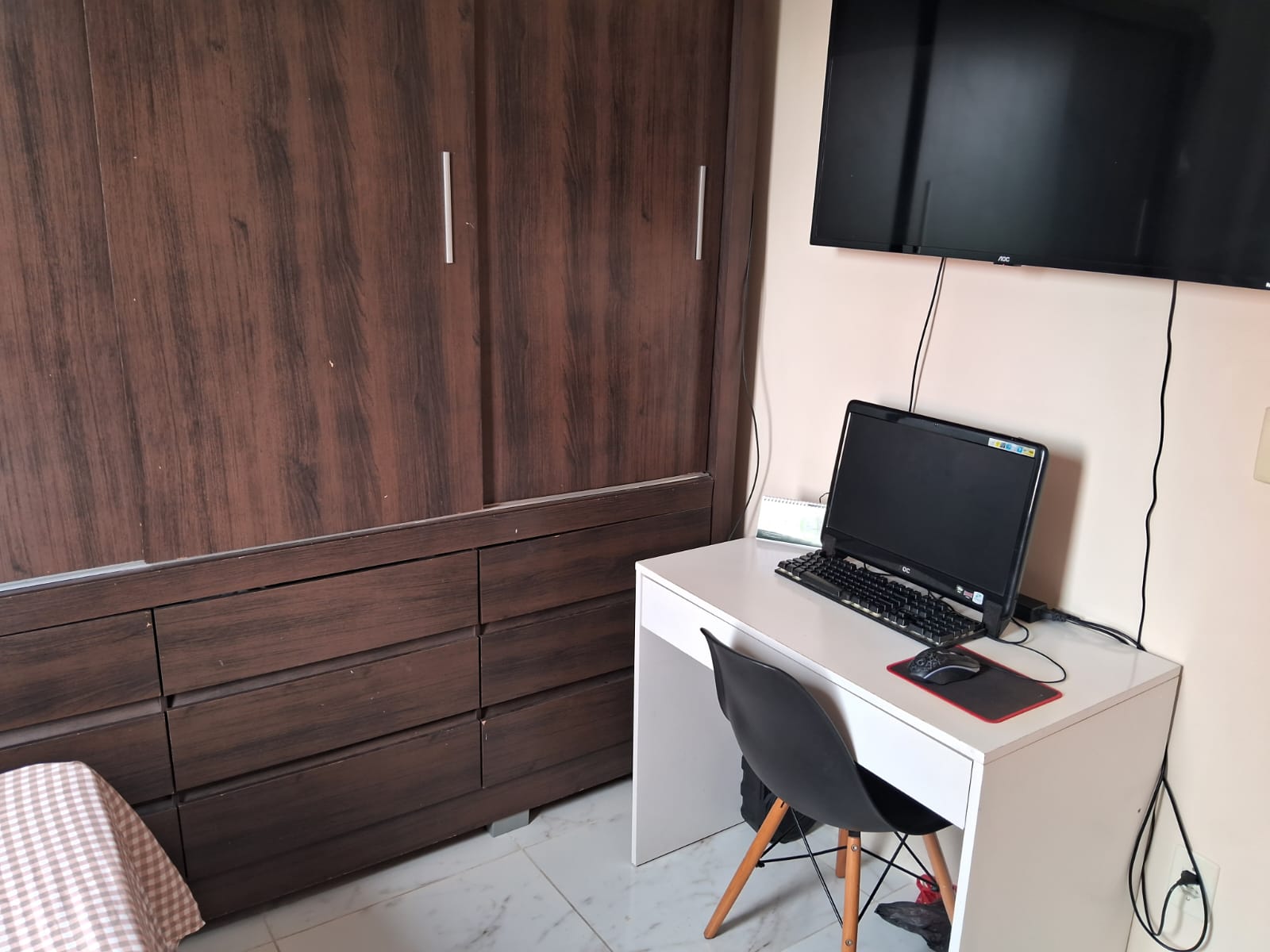 Imagem Apartamento com 2 Quartos à Venda, 44 m²em Recreio Ipitanga - Lauro de Freitas