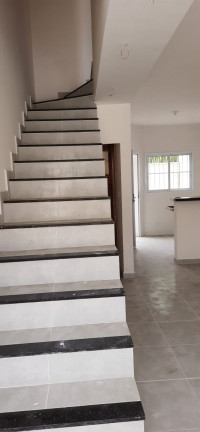 Imagem Sobrado com 2 Quartos à Venda, 100 m² em Jardim Porto Novo - Caraguatatuba