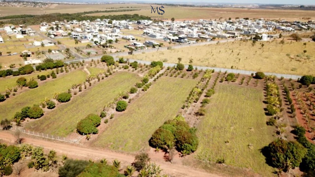 Imagem Terreno à Venda, 5000 m² em Zona de Dinamização (Santa Maria) - Brasília
