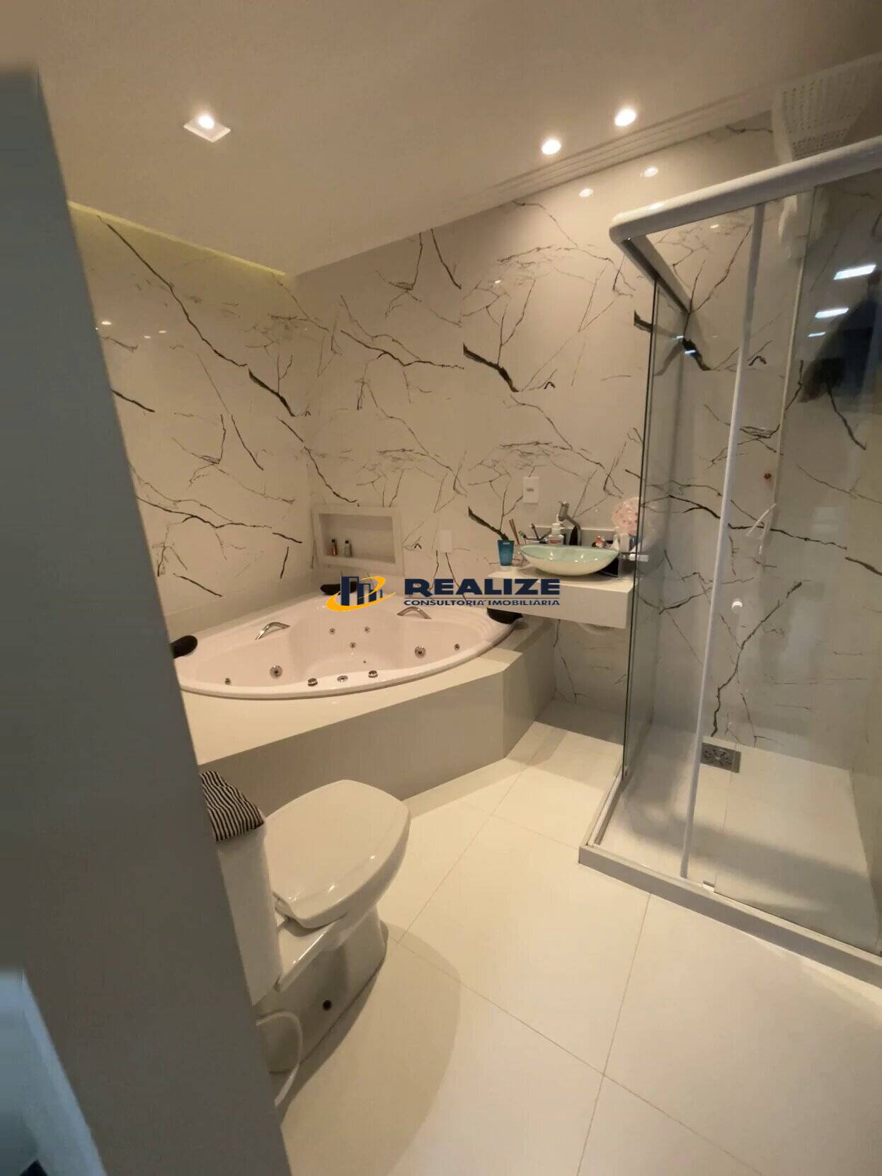 Imagem Casa com 4 Quartos à Venda, 210 m²em Parque Tropical - Campos dos Goytacazes