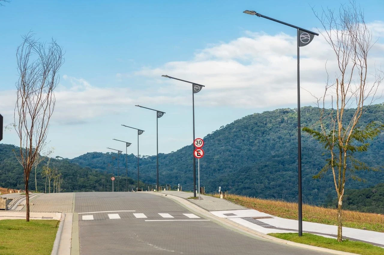 Imagem Terreno em Condomínio à Venda, 300 m² em Várzea do Ranchinho - Balneário Camboriú