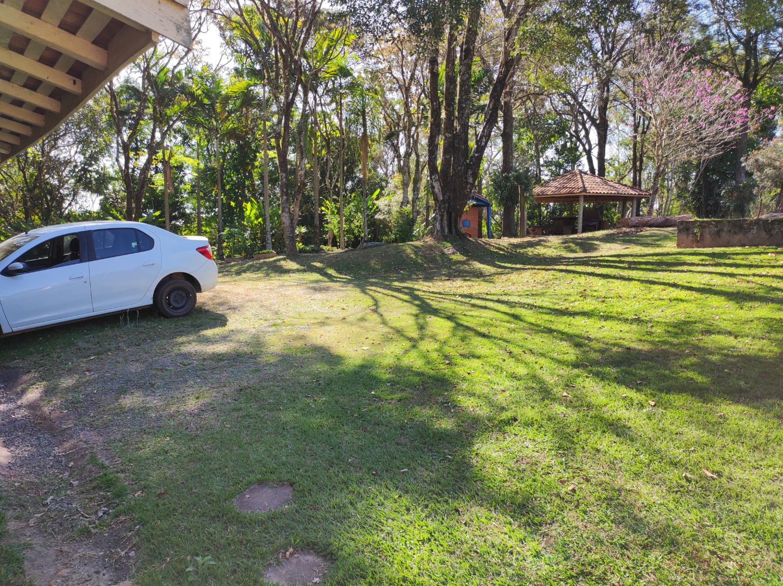 Imagem Chácara com 4 Quartos à Venda, 295 m²em Sousas - Campinas