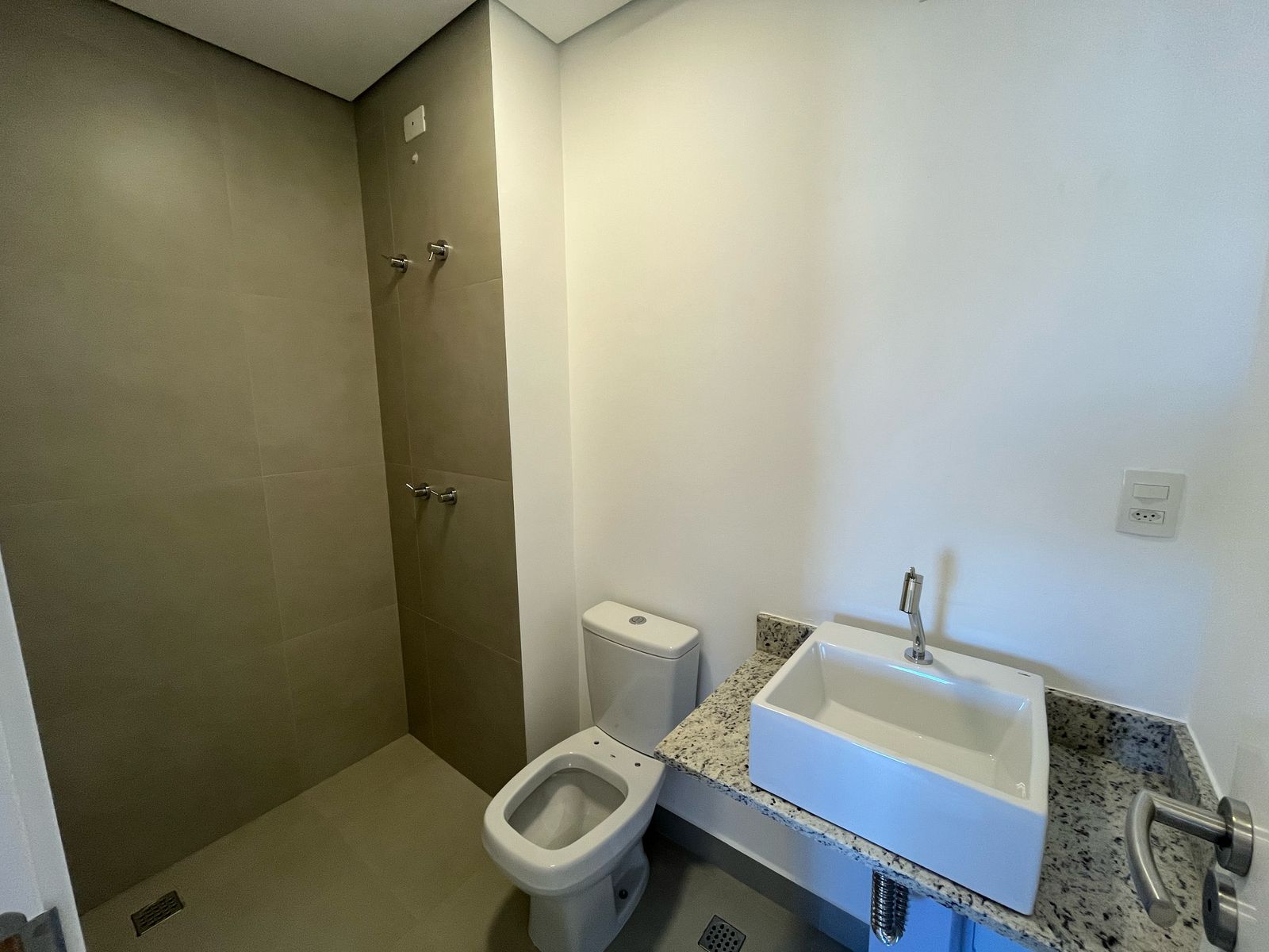 Imagem Apartamento com 2 Quartos à Venda, 68 m² em Jardim Maristela - Atibaia