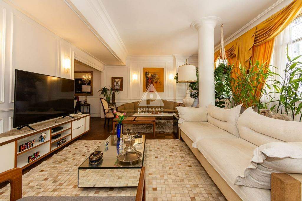 Apartamento com 3 Quartos à Venda, 195 m²em Copacabana - Rio de Janeiro