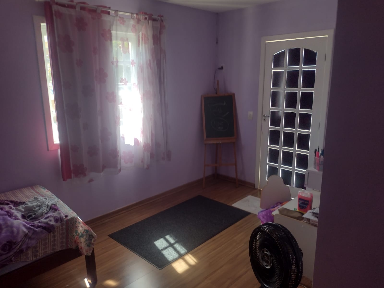 Foto do imóvel: Casa de Condomínio com 3 Quartos à Venda ou Locação, 160 m² em Campo Grande - Rio de Janeiro