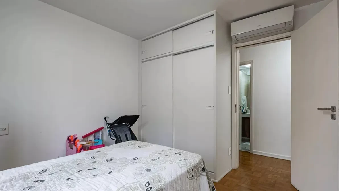Imagem Apartamento com 3 Quartos à Venda, 140 m² em Jardim Paulista - São Paulo