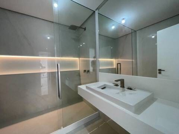 Imagem Casa de Condomínio com 5 Quartos à Venda, 1.100 m² em Barra da Tijuca - Rio de Janeiro