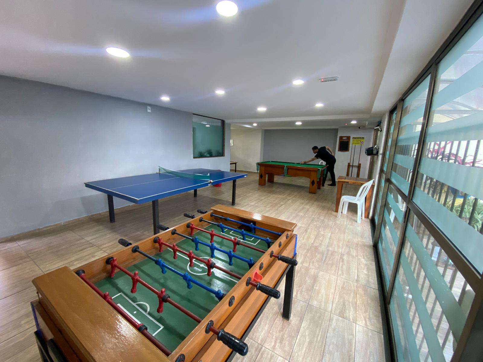 Imagem Apartamento com 4 Quartos à Venda, 165 m²em Encruzilhada - Recife